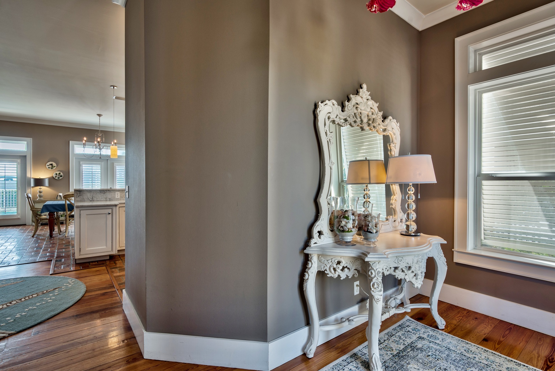 Endless decorating